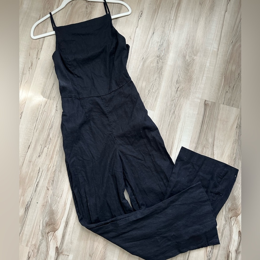 A&F linen blend wide leg open back jumpsuit
